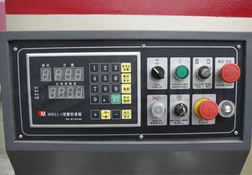 MD11.jpg MD11.jpg