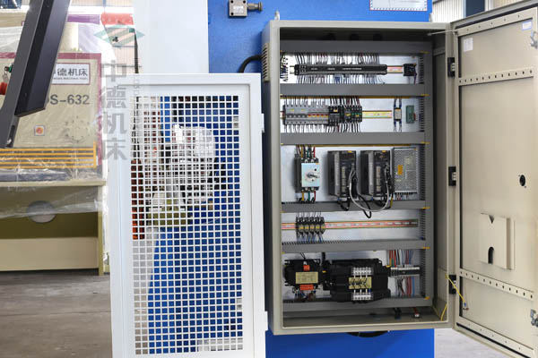 ZDPK-4015接纳法国入口施耐德元气件,抗搅扰,不变耐用寿命长.jpg ZDPK-4015接纳法国入口施耐德元气件,抗搅扰,不变耐用寿命长.jpg